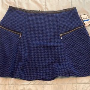 NWT black & blue checkered skirt